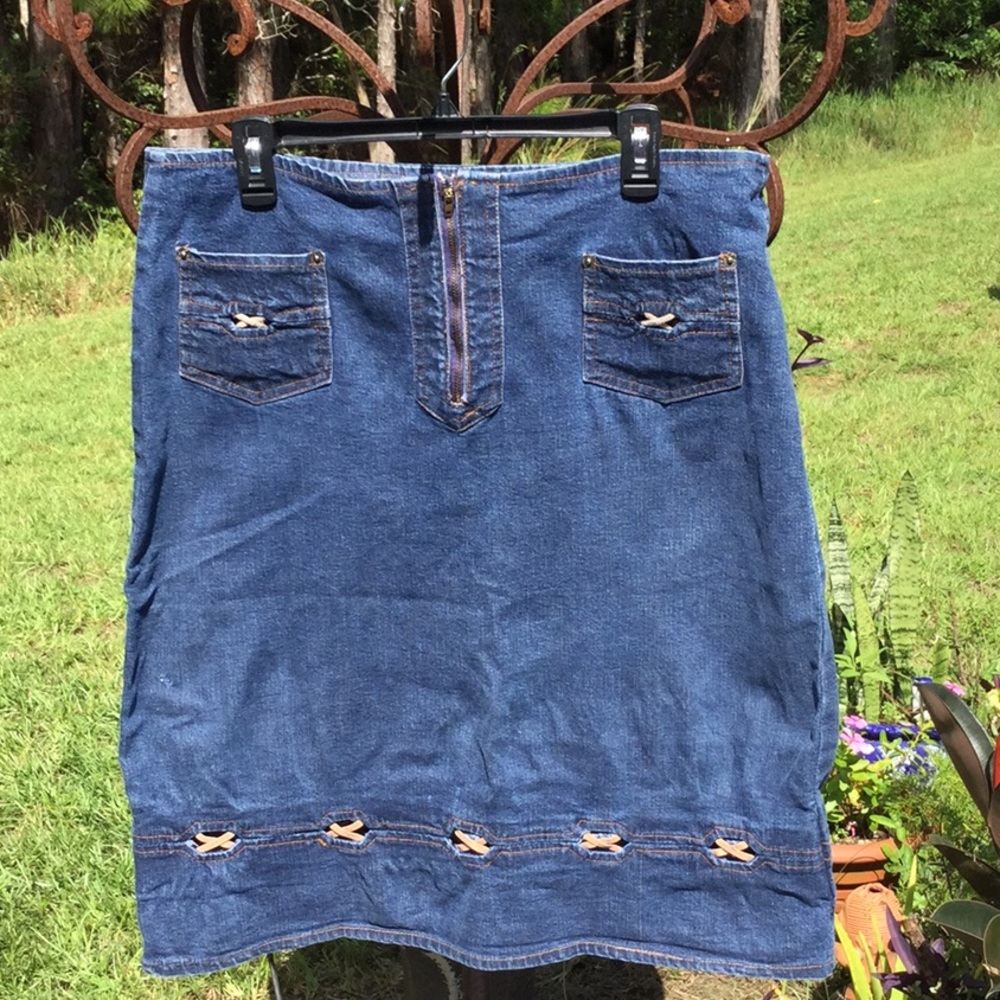 🦋NWOT Starwear Denim Skirt Size 16 Retro Vintage Style Wardrobe Closet Must 🦋